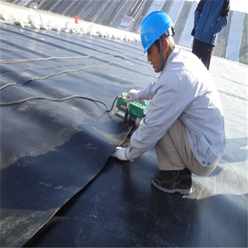Framboð og uppsetning HDPE Geomembrane Liner